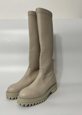 Pedro Miralles weekend Women's