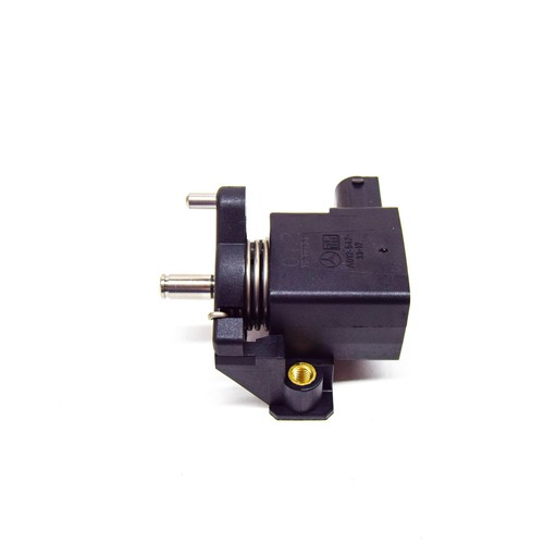 Mercedes benz w210 throttle - mercedes-benz,