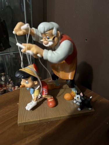Disney enchanted pinocchio - enchanted,