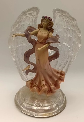 Stunning angel figurine glass - stunning,