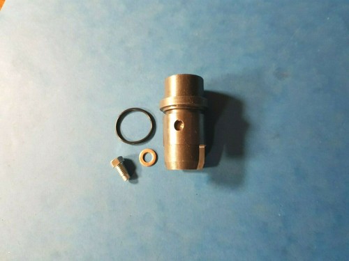 Genuine triumph tappet guide - genuine,