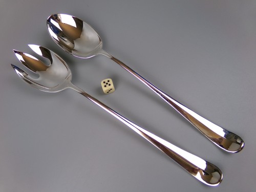 Salad servers spoon fork - salad, fork.