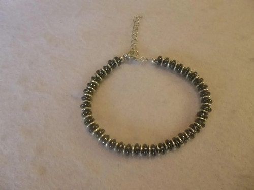 Black and silver - black,