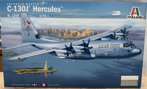 Italeri model aircraft - model,