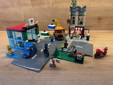 LEGO City 60292 Town Centre Complete Set with Instructions No Box