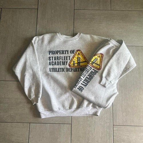 Vintage 1995 star trek - star,
