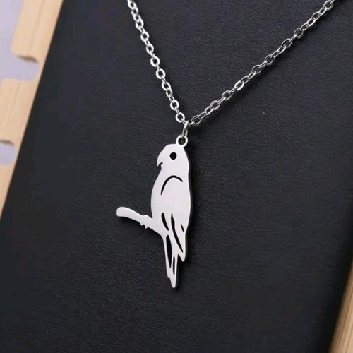 Parrot necklace polished - parrot,