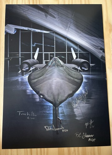 Rare 71 blackbird - sr-71, crew