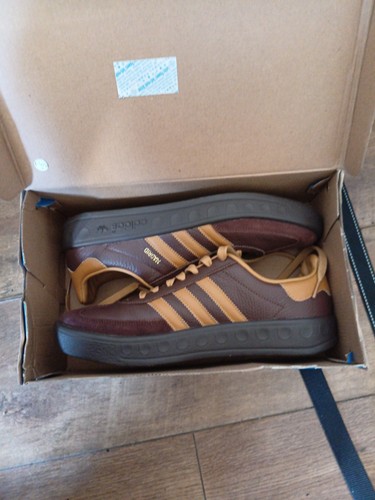 Adidas madrid size9 excellent - adidas,