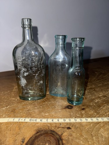 Lot vintage glass - of, 3