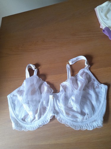 Ladies bra size 36f - bra, with
