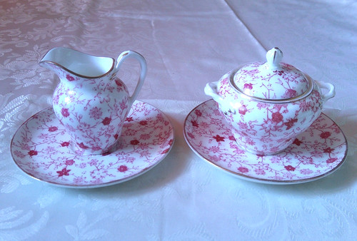 Pretty pink floral - pretty,