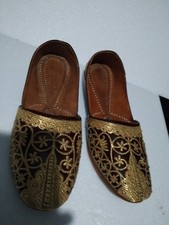 Gold Embroidered Jutti/Khussa