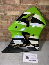 Kawasaki Ninja ZX6R 636 2002 Right Side Fairing Panel Has Some Damage.