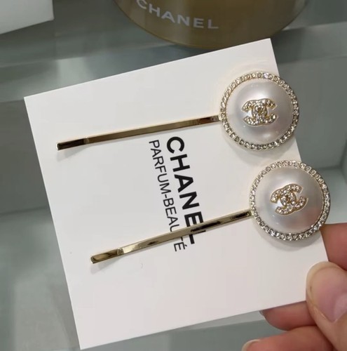 Chanel beauty set - chanel, pearl