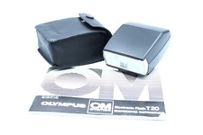 OLYMPUS OM System 'T20' Electronic FLASH w/ Case & Instructions - E42