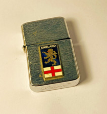 Dora "Enamelled Badge -