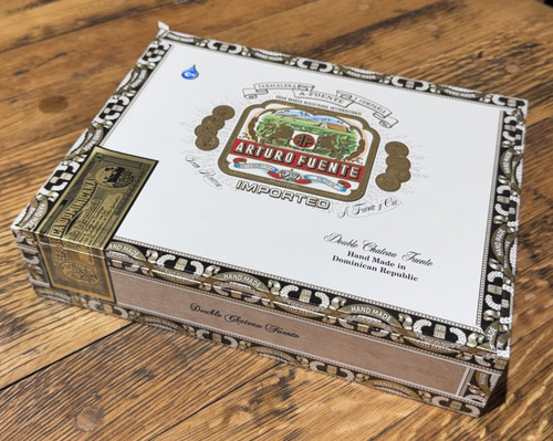 Empty fuente wooden - , box