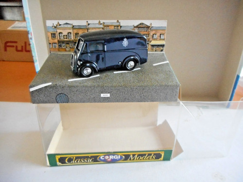 Corgi classics d983 morris - classics,