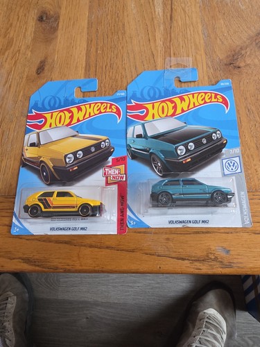 Hot wheels volkswagen golf - hot,