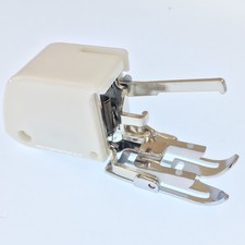 Singer Universal Even