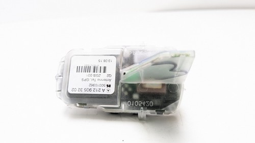 Mercedes class w212 antenna - mercedes,