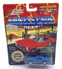 Johnny Lightning 1/64 Scale 200-160 - Muscle Cars 1969 Pontiac GTO Judge - Blue