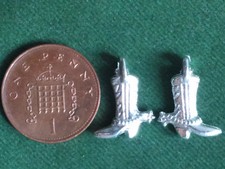 10 Cowboy Boot Charms - bright silver 3D - Spurs Western Horse Riding