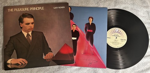 Gary numan pleasure principal - gary,