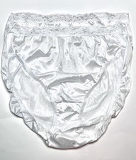 HANES Size 8/XL White Shiny