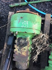 JOHN DEERE 3130 RIGHT HALF