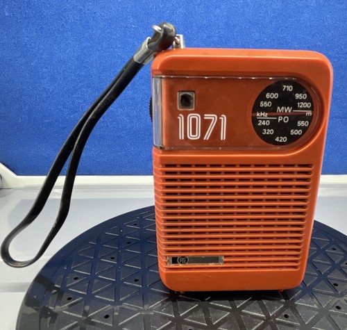 Funky vintage retro pye - retro, radio