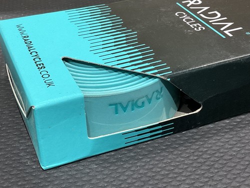 Turquoise - , (bianchi