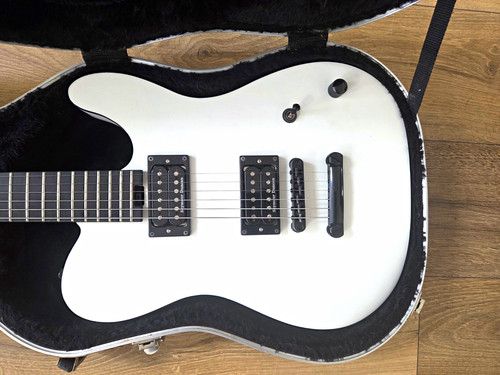 Charvel joe dupliantier - charvel,