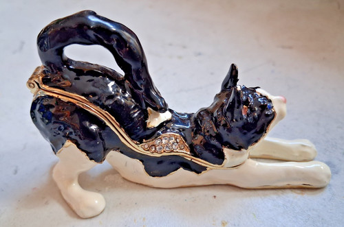 Black white cat trinket box - white,