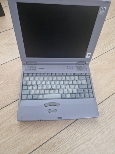 Vintage 1990s toshiba - 1990s,