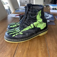 Dr Martens Airwair 8 Hole  1460 Boots Size 10 UK Black Used Glow in the Dark