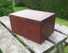 Vintage Solid Mahogany Box with Two Trays - Collectors Chest / Cutlery Box 16x11