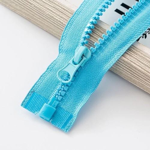 Chunky open ended zip - chunky, plastic