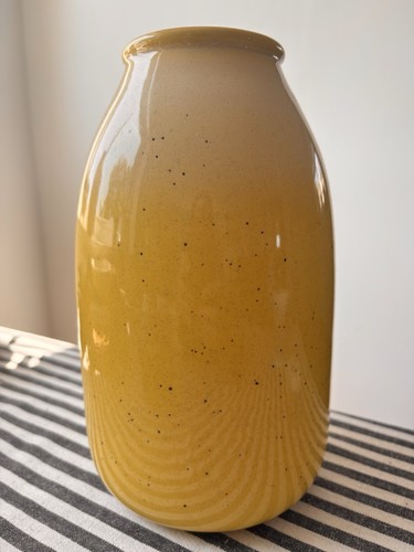 Next yellow vase - ,