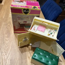 Sindy Writing Bureau with