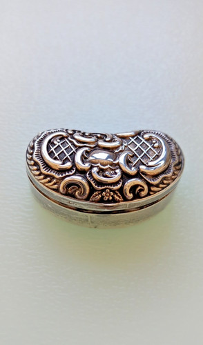 Antique silver snuff - snuff, pill