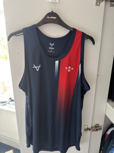 Hull 2025 vest - 2025,
