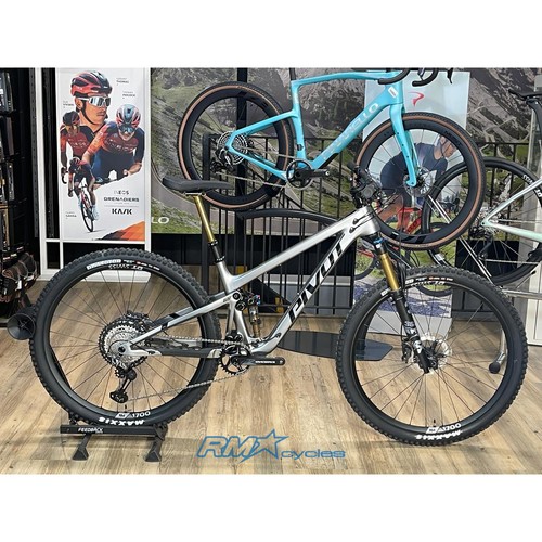Pivot trail 429 - pivot,