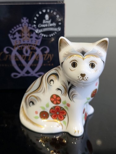 Royal crown derby - crown,