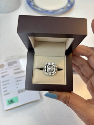 Stunning gold 2ct - ct,