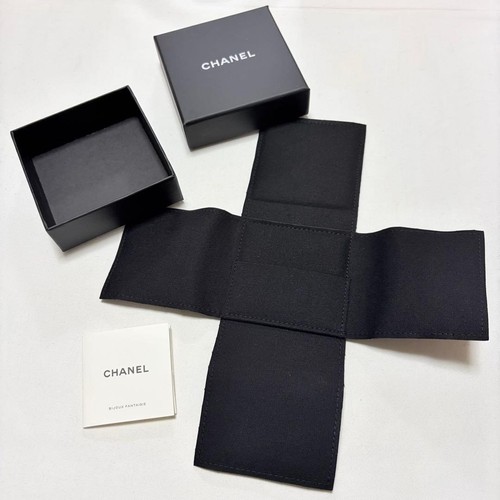 Chanel jewelry case empty - chanel,