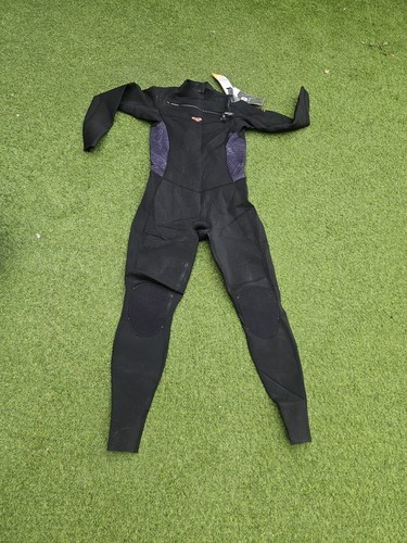 Roxy wetsuit size bnwt - 12,