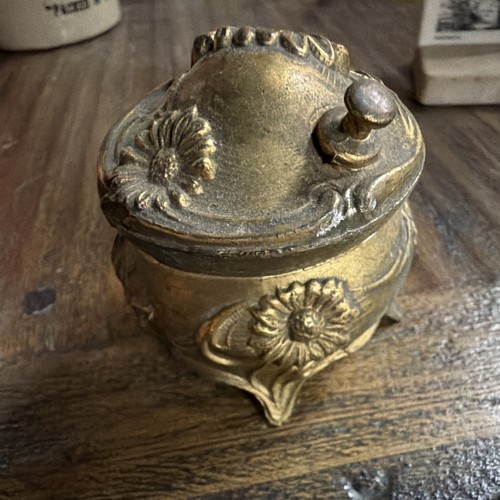 Antique art nouveau - antique,