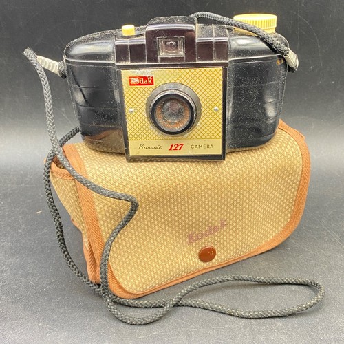 Kodak 127 brownie camera - brownie,